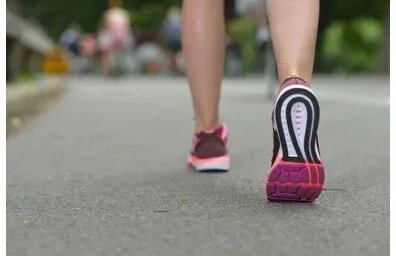 運動不足解消のためのウォーキングで左足が痛くなって・・・